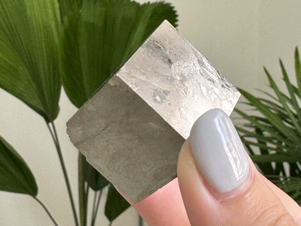 『西班牙黃鐵礦 Pyrite Cubes』H012